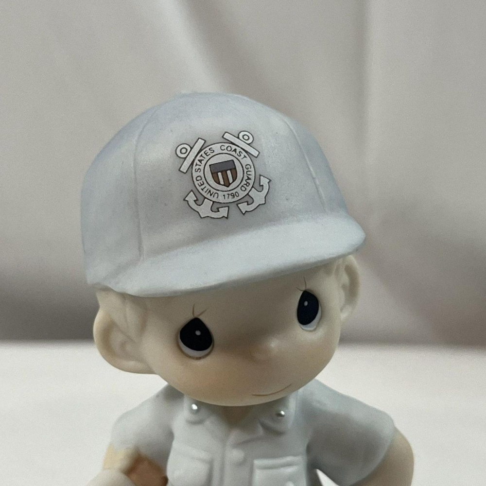 1999 Precious Moments "I'm Proud To Be An American" Coast Guard Boy 588148 - Picture 2 of 9